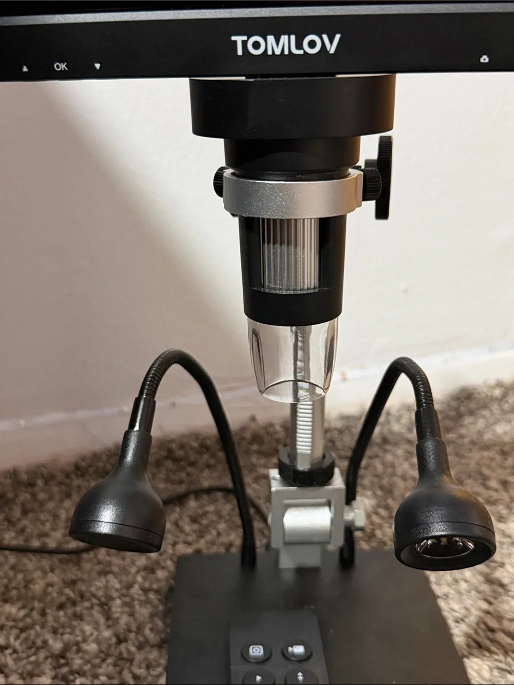 Black Digital Microscope with LCD Display and Remote